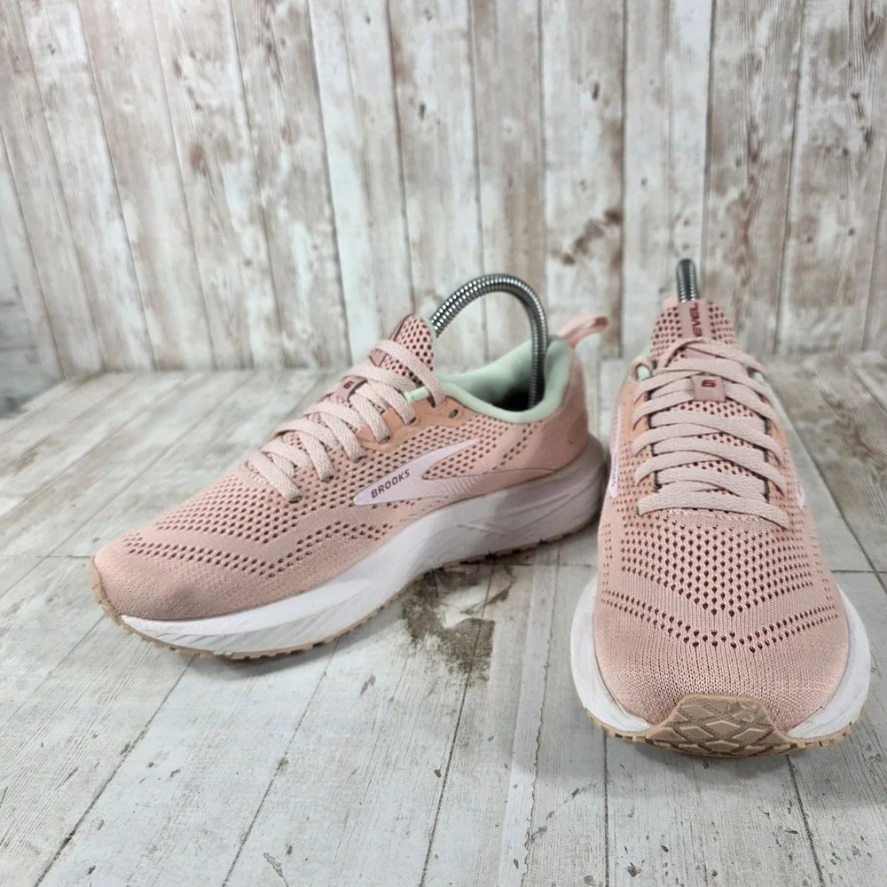Brooks Revel 6 Womens Pink Road Running Shoes 1203861B662 Size 7